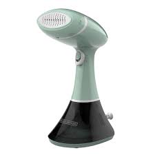 BLACK & DECKER -- STEAMER / IRON / DELECATE FABRIC / LINT REMOVER -- RICH CLASS
